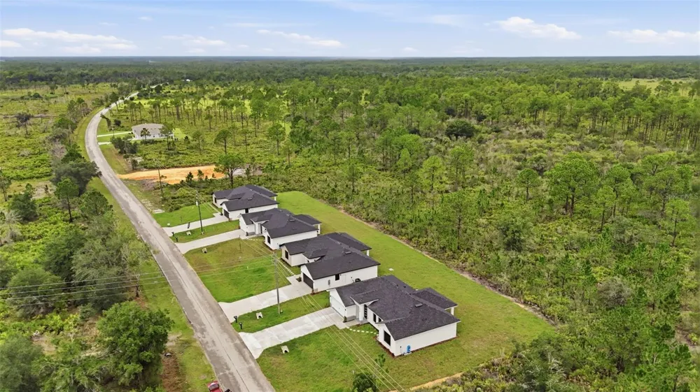 7224 GRANADA BOULEVARD Sebring, FL 33872