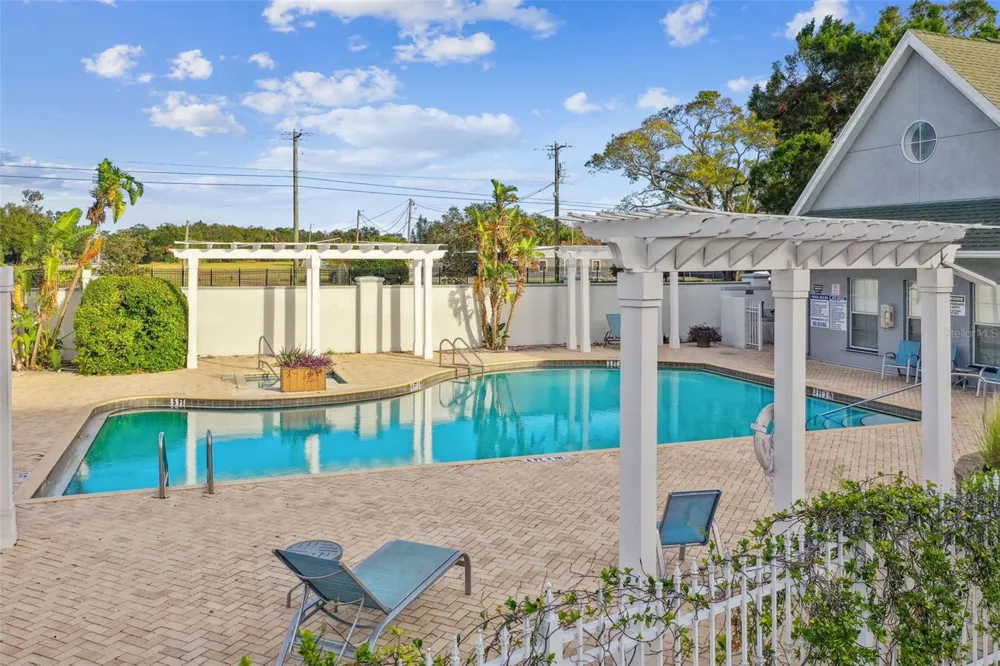 4516 BAY SPRING COURT Tampa, FL 33611