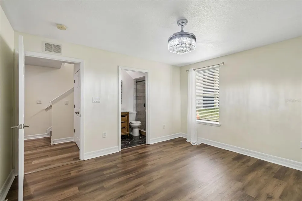 4516 BAY SPRING COURT Tampa, FL 33611