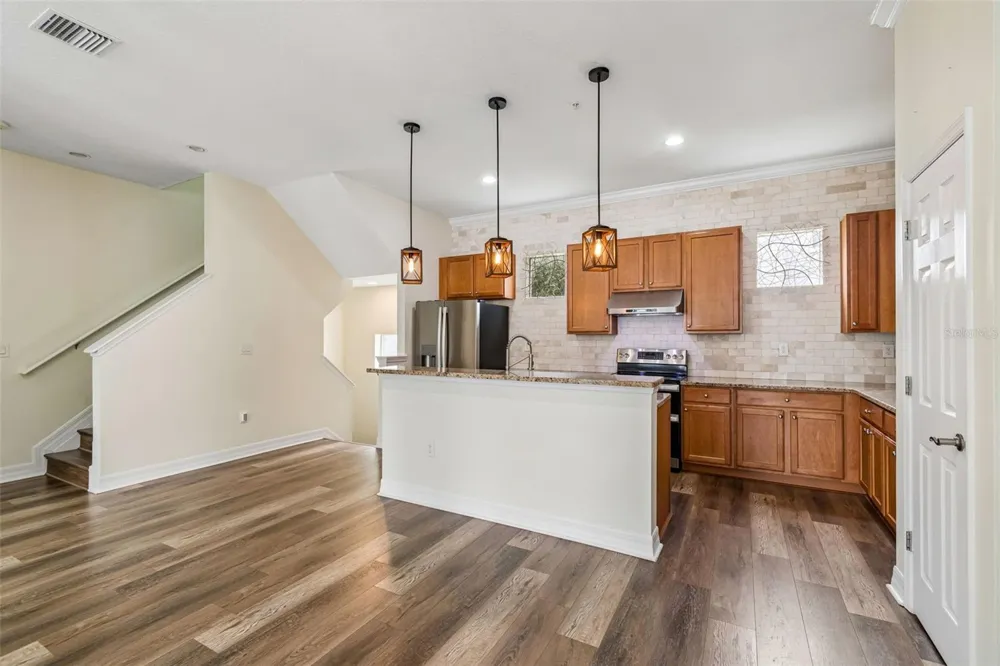 4516 BAY SPRING COURT Tampa, FL 33611
