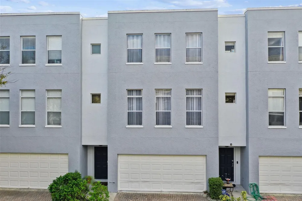 4516 BAY SPRING COURT Tampa, FL 33611