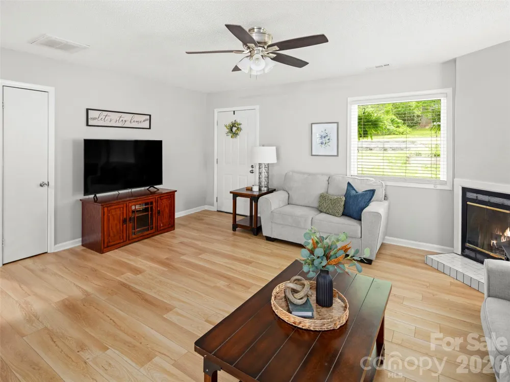 224 Clover Drive Fletcher, NC 28732