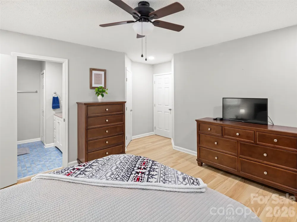 224 Clover Drive Fletcher, NC 28732