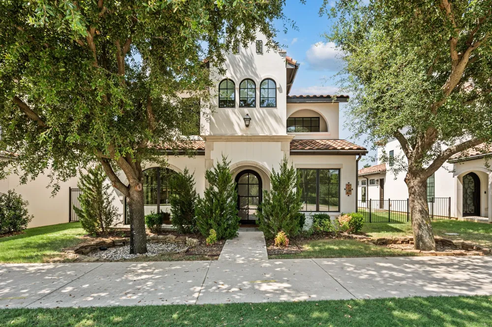 2850 Lakeside Parkway #110 Flower Mound, TX 75022