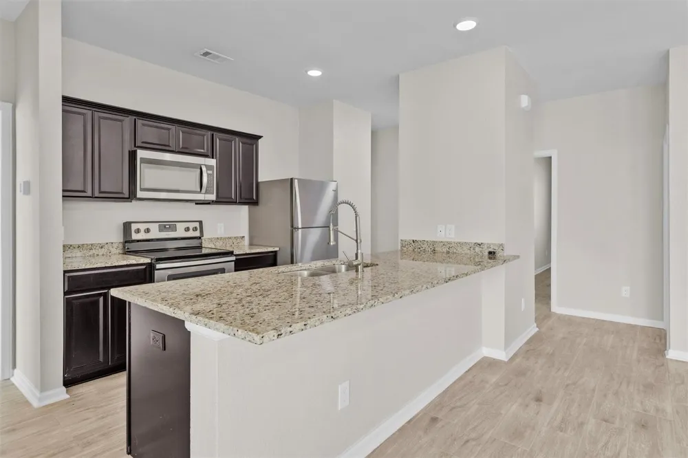 1028 White Birch Lane Brookshire, TX 77423