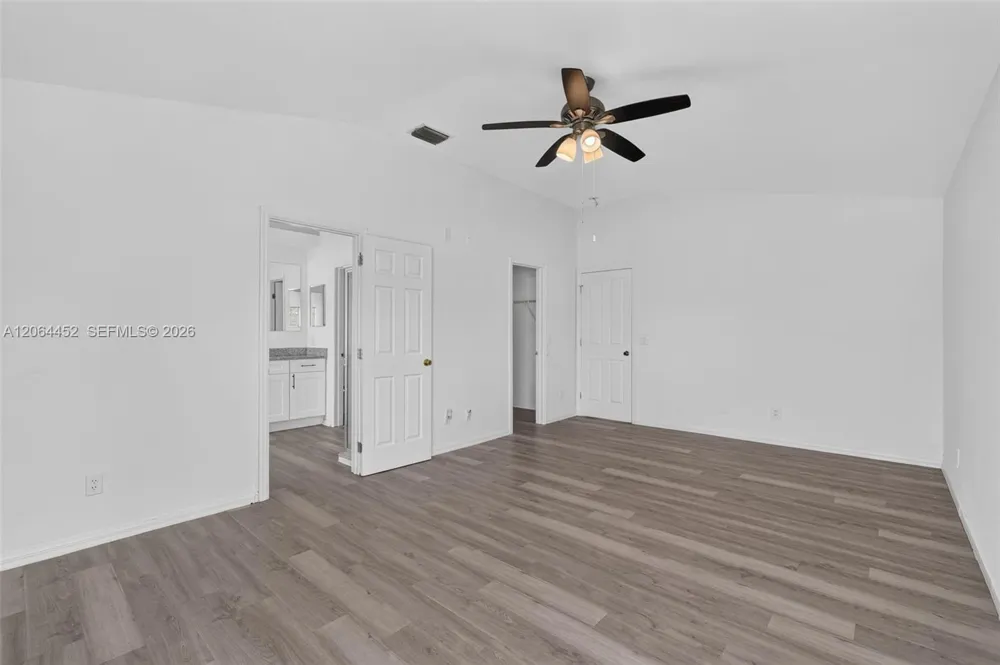 1502 Scholar CT Lehigh Acres, FL 33971