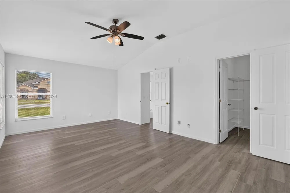 1502 Scholar CT Lehigh Acres, FL 33971