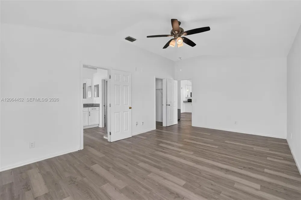 1502 Scholar CT Lehigh Acres, FL 33971