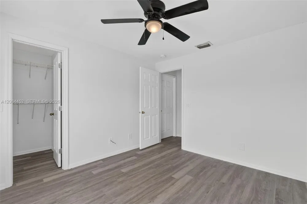 1502 Scholar CT Lehigh Acres, FL 33971