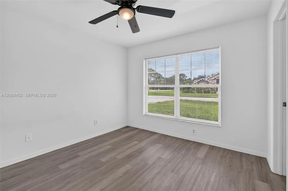 1502 Scholar CT Lehigh Acres, FL 33971