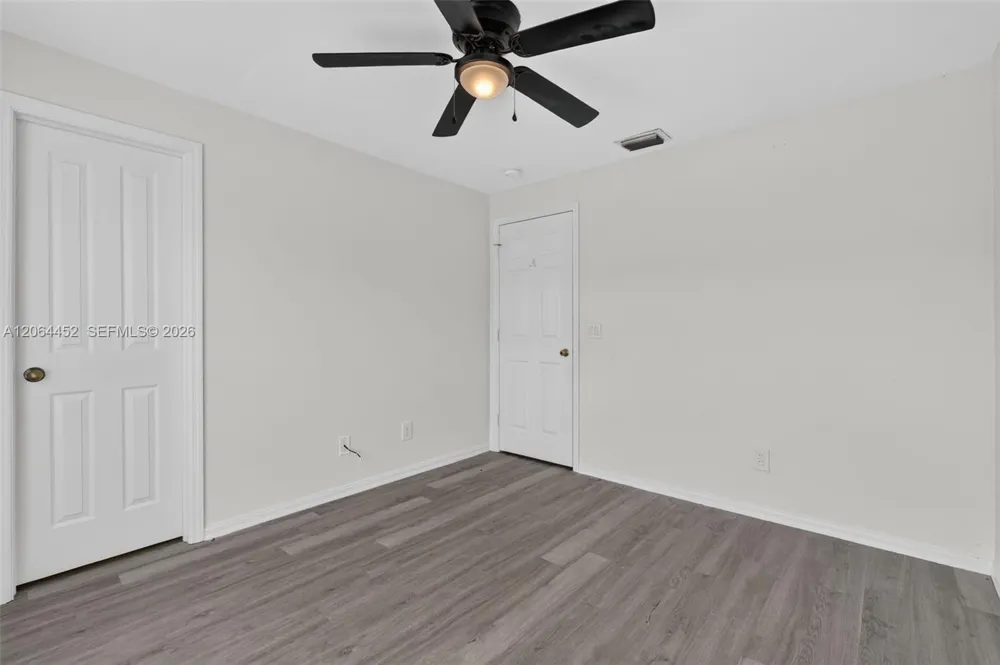 1502 Scholar CT Lehigh Acres, FL 33971