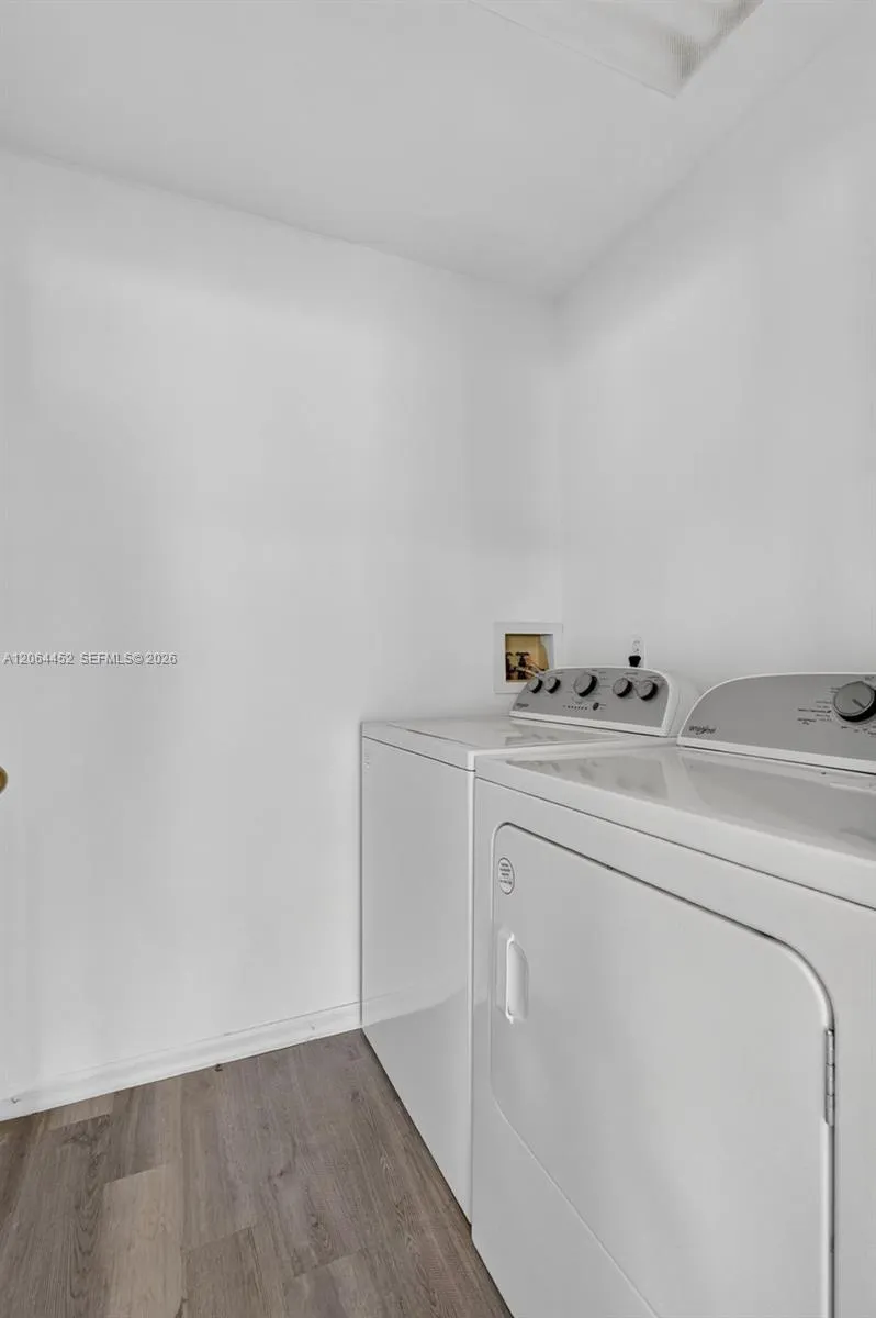 1502 Scholar CT Lehigh Acres, FL 33971
