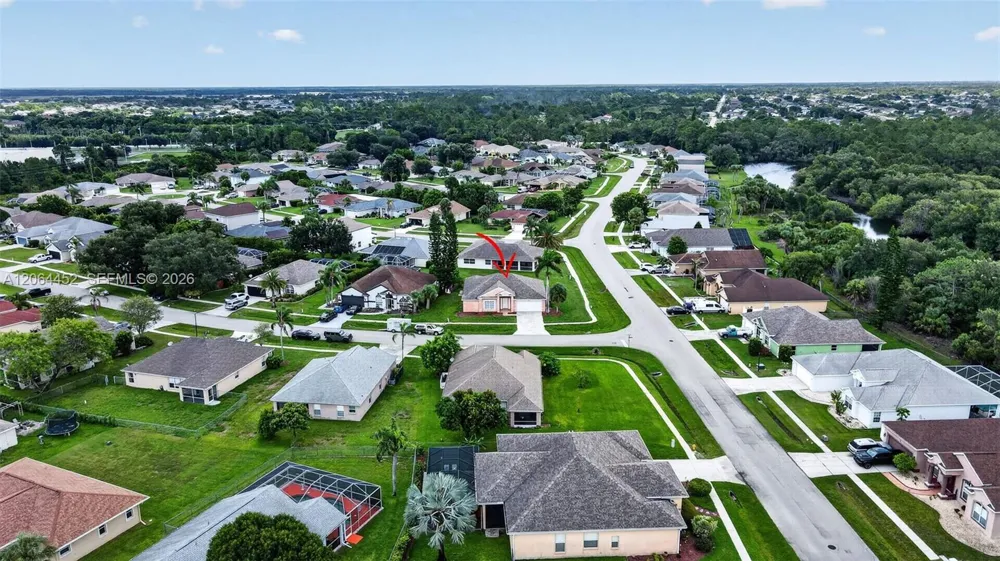 1502 Scholar CT Lehigh Acres, FL 33971