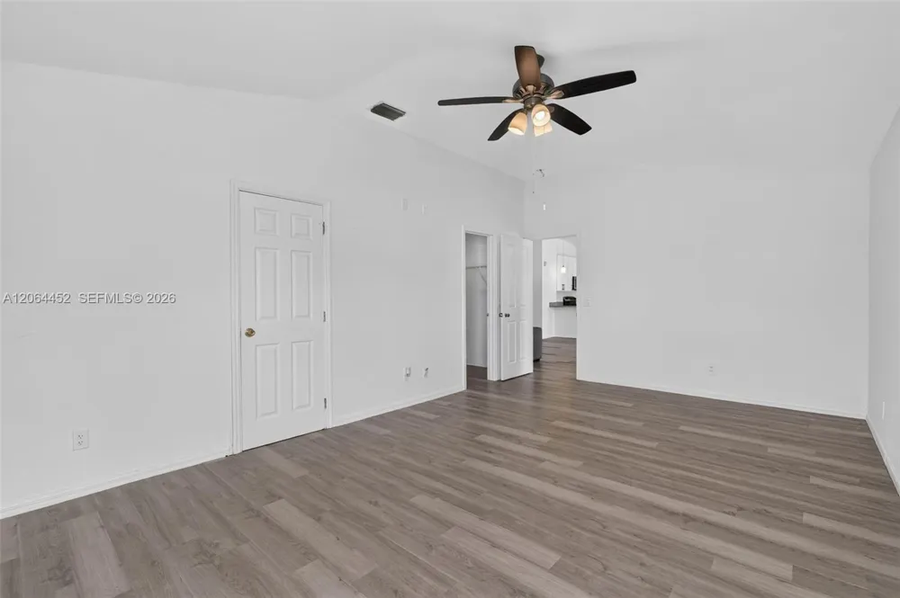 1502 Scholar CT Lehigh Acres, FL 33971