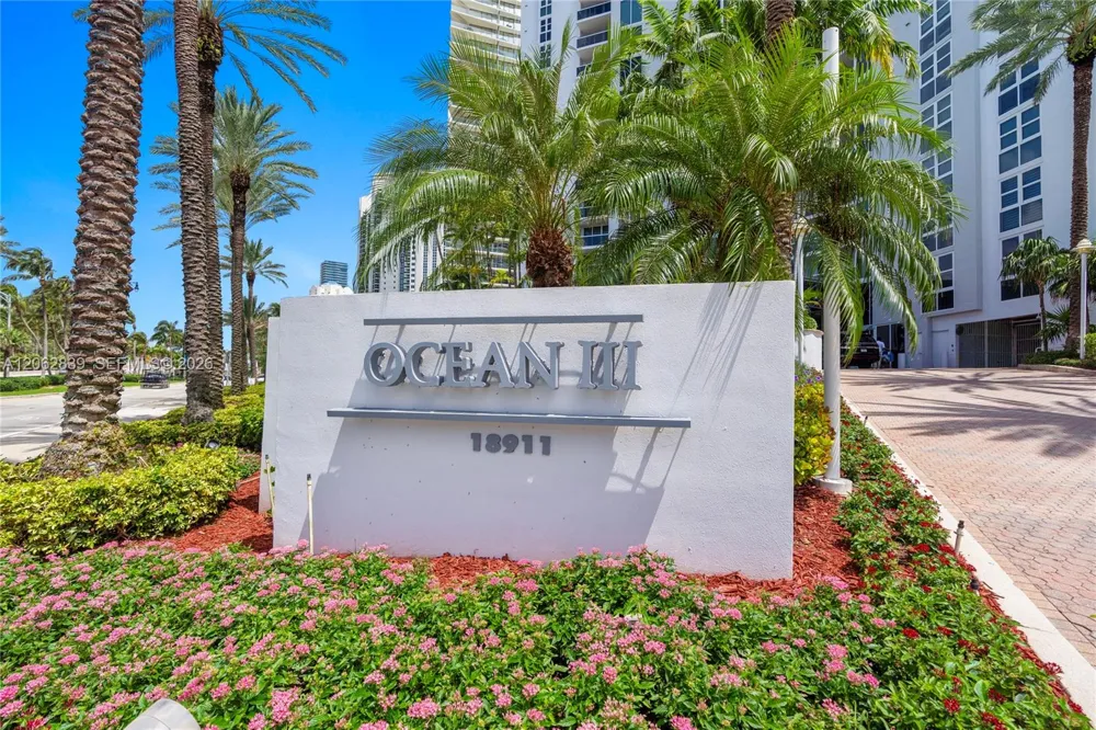 18911 Collins Ave #2103 Sunny Isles Beach, FL 33160