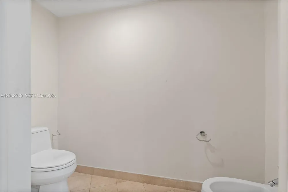 18911 Collins Ave #2103 Sunny Isles Beach, FL 33160