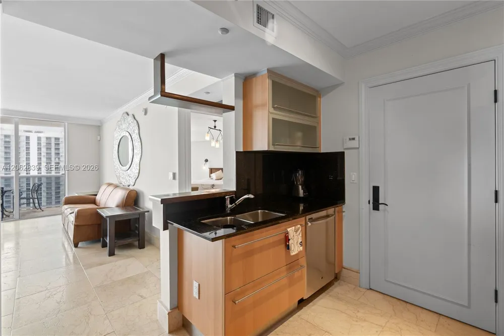 18911 Collins Ave #2103 Sunny Isles Beach, FL 33160