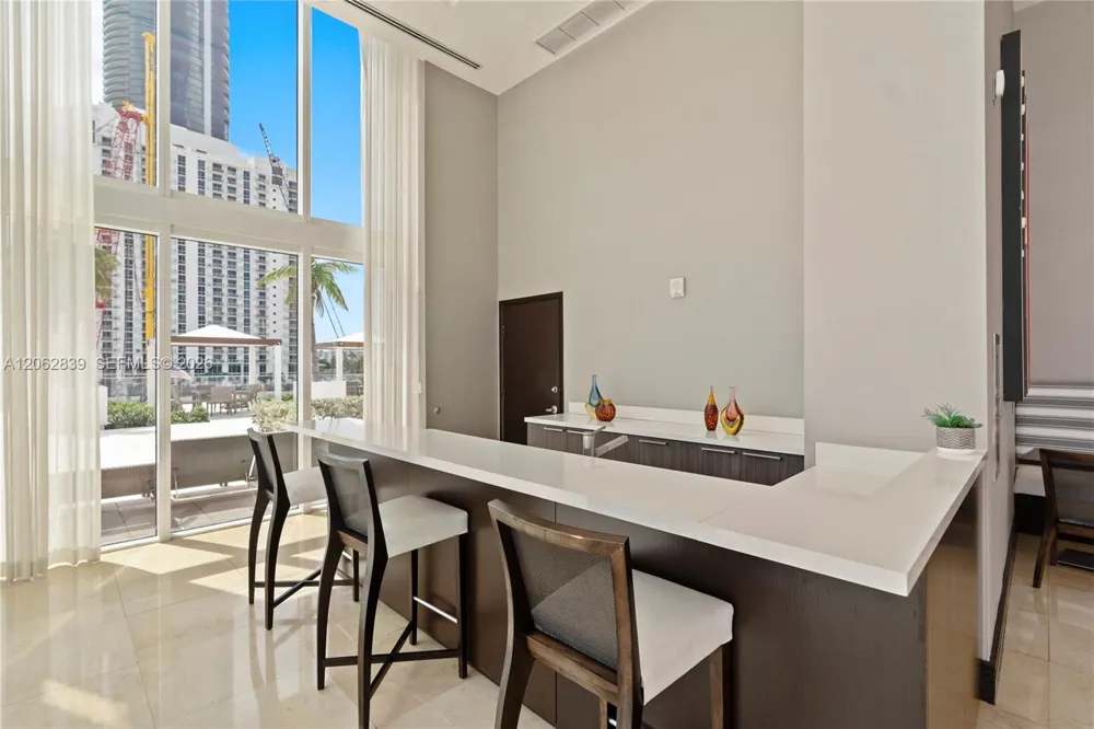 18911 Collins Ave #2103 Sunny Isles Beach, FL 33160