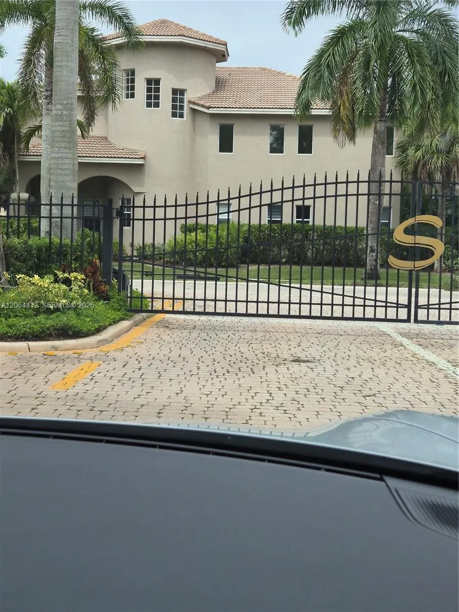 11770 NW 2nd St Plantation, FL 33325