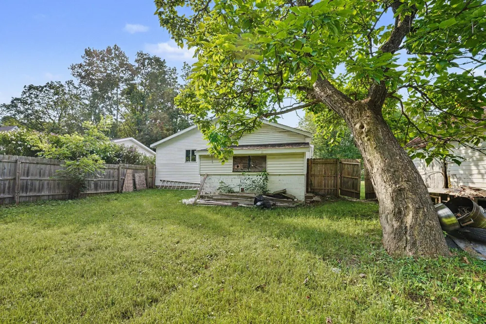 205 E St Marys Street Decatur, MI 49045