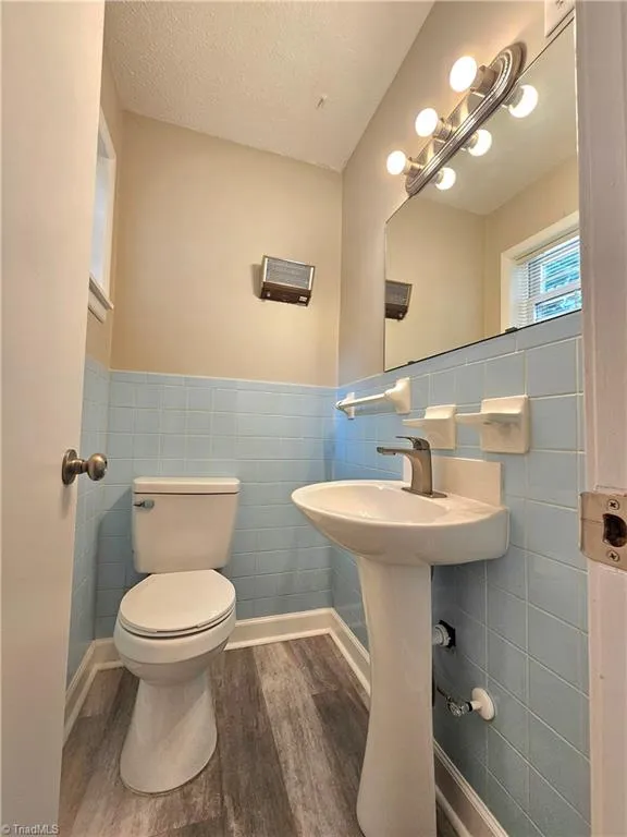 118 Pickshin Avenue Dobson, NC 27017