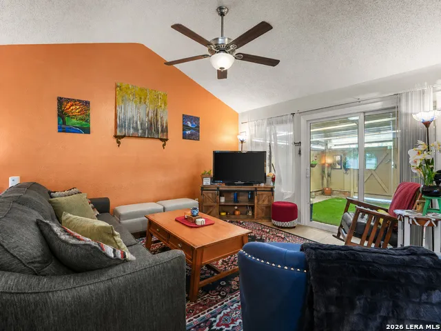 9622 COVEY RIDGE LN Austin, TX 78758