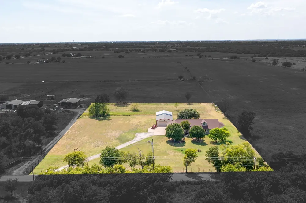 7921 County Road 915b Joshua, TX 76058
