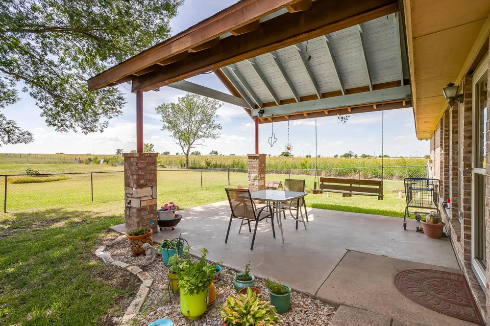 7921 County Road 915b Joshua, TX 76058