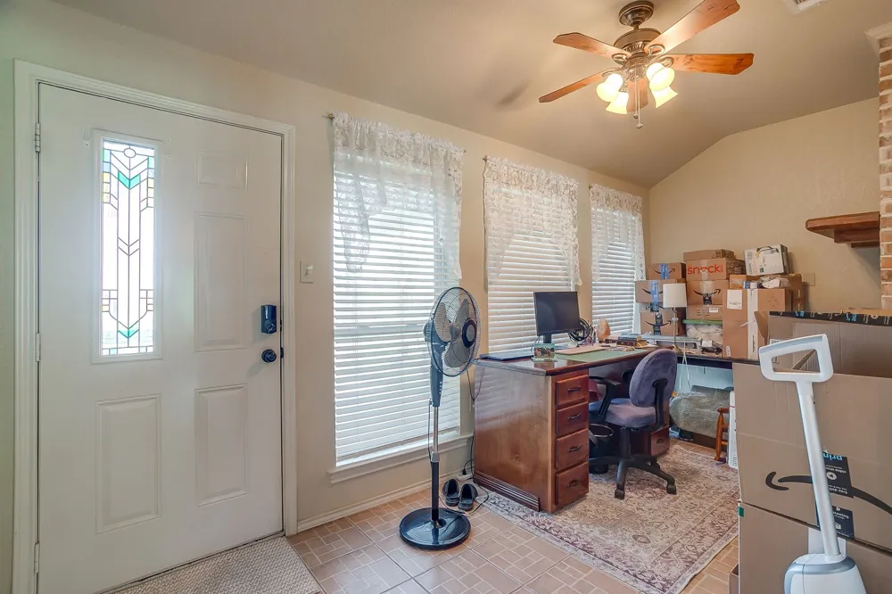 7921 County Road 915b Joshua, TX 76058