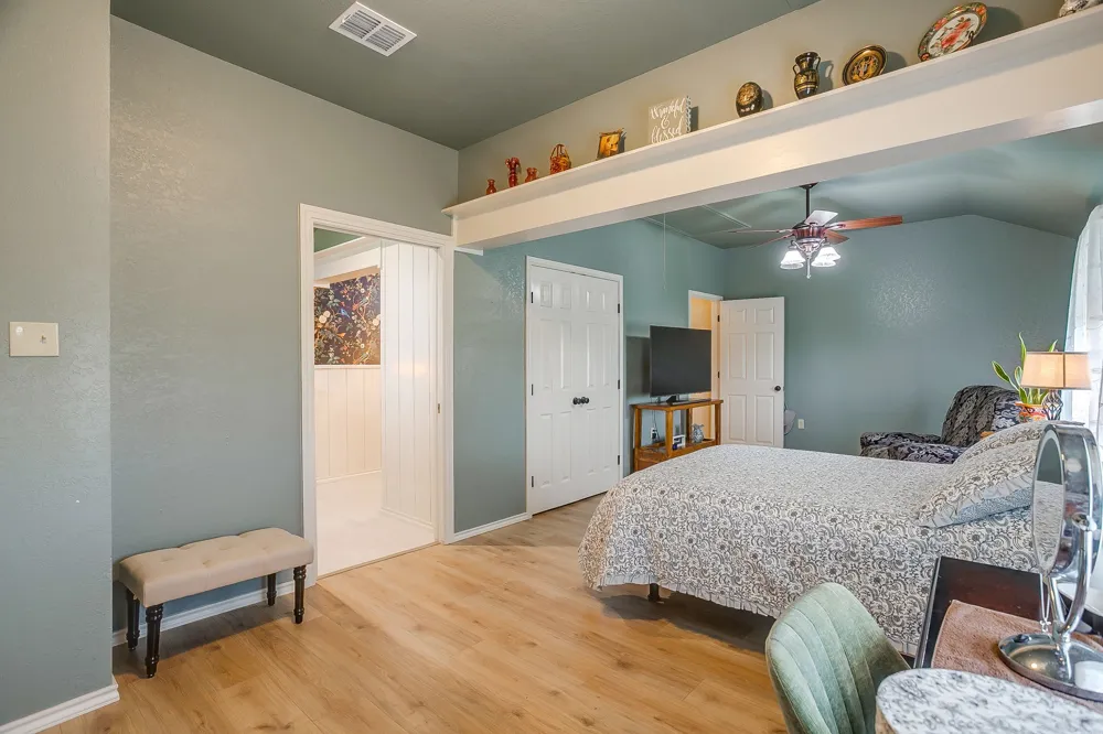 7921 County Road 915b Joshua, TX 76058