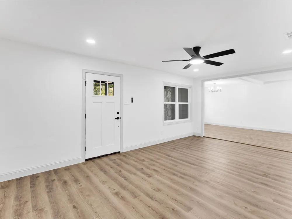8837 Claiborn Street Lakeside, TX 76135
