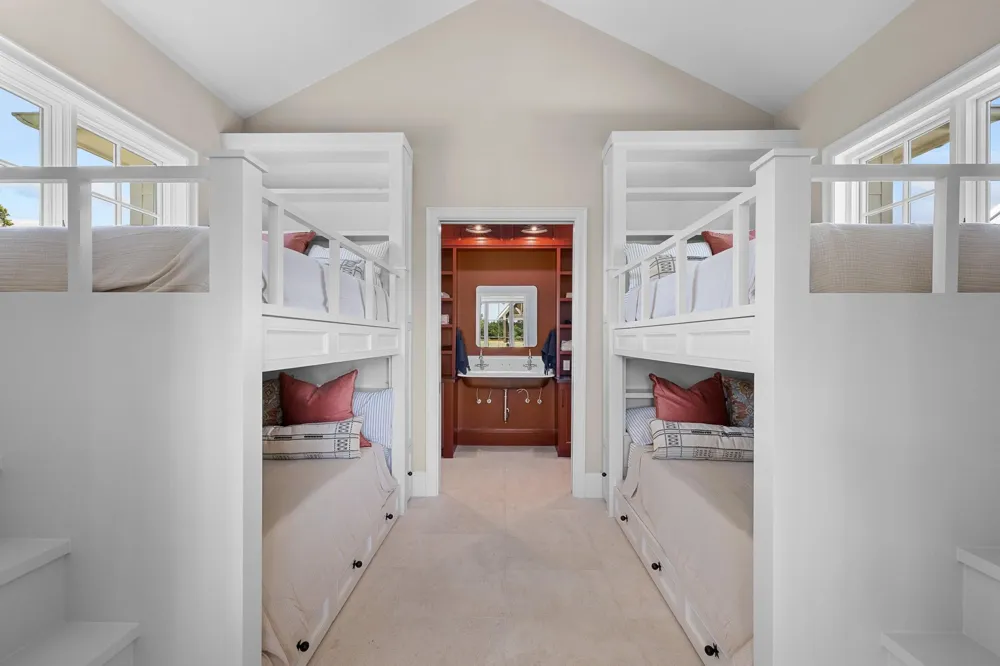 115 Reserve Way Round Top, TX 78954