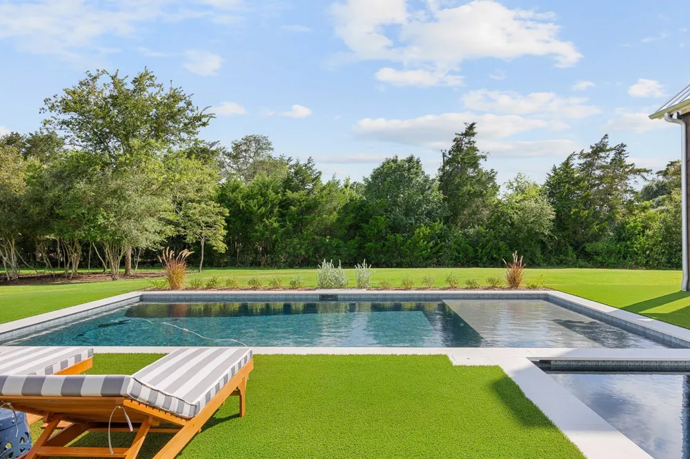 115 Reserve Way Round Top, TX 78954