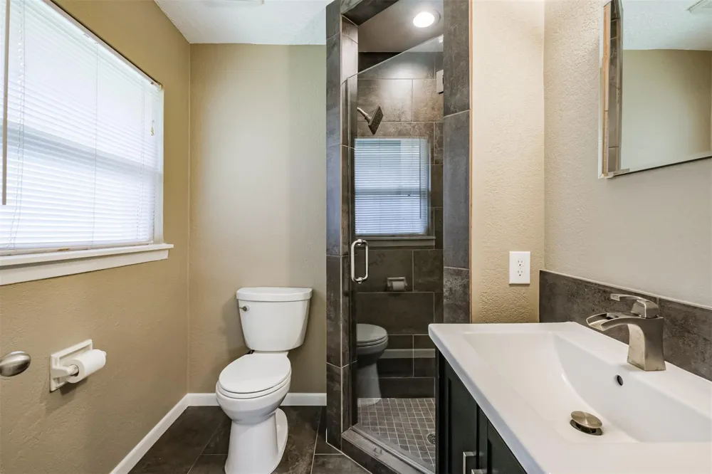 5450 Stillbrooke Drive Houston, TX 77096