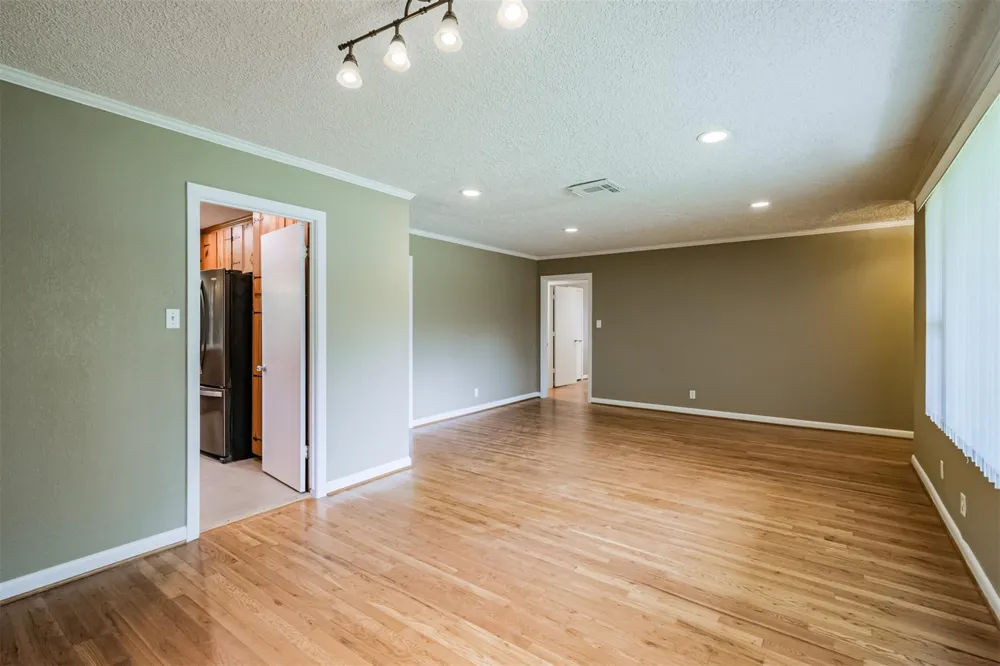 5450 Stillbrooke Drive Houston, TX 77096
