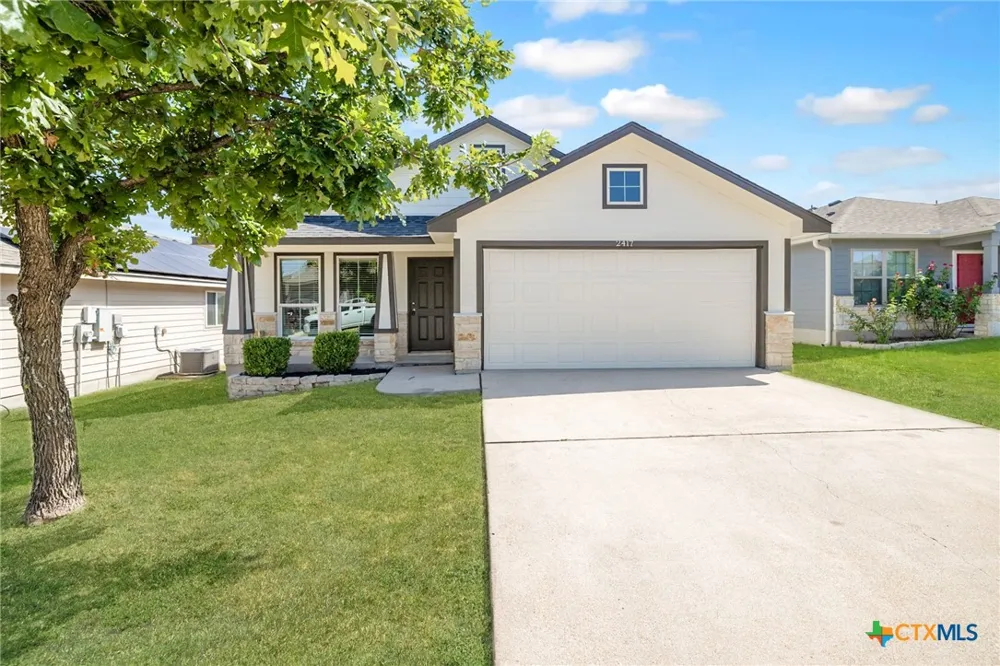 2417 Stoneham Temple, TX 76504