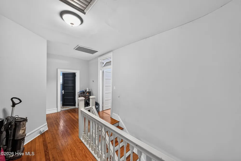 425 Roanoke Avenue Roanoke Rapids, NC 27870