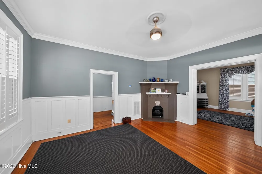 425 Roanoke Avenue Roanoke Rapids, NC 27870