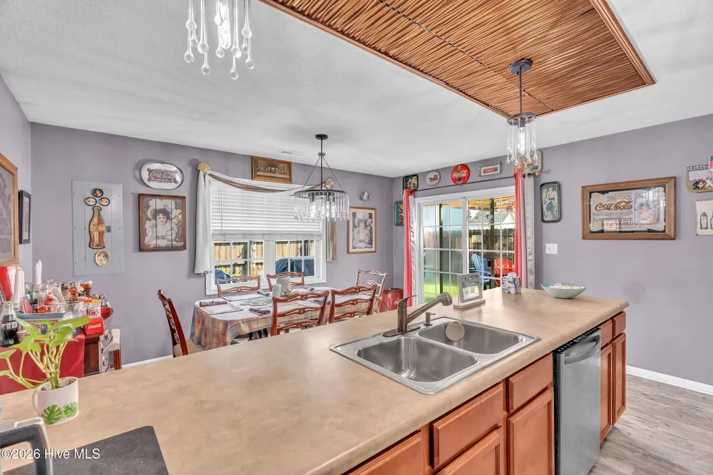 115 Jessie Circle Hubert, NC 28539