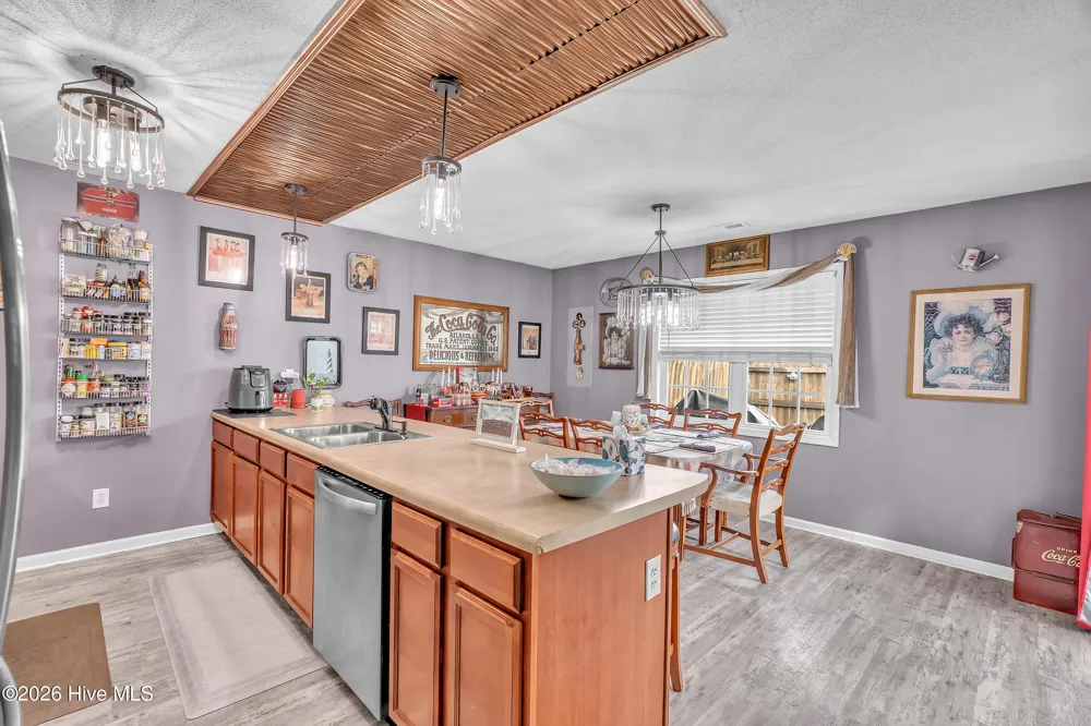 115 Jessie Circle Hubert, NC 28539