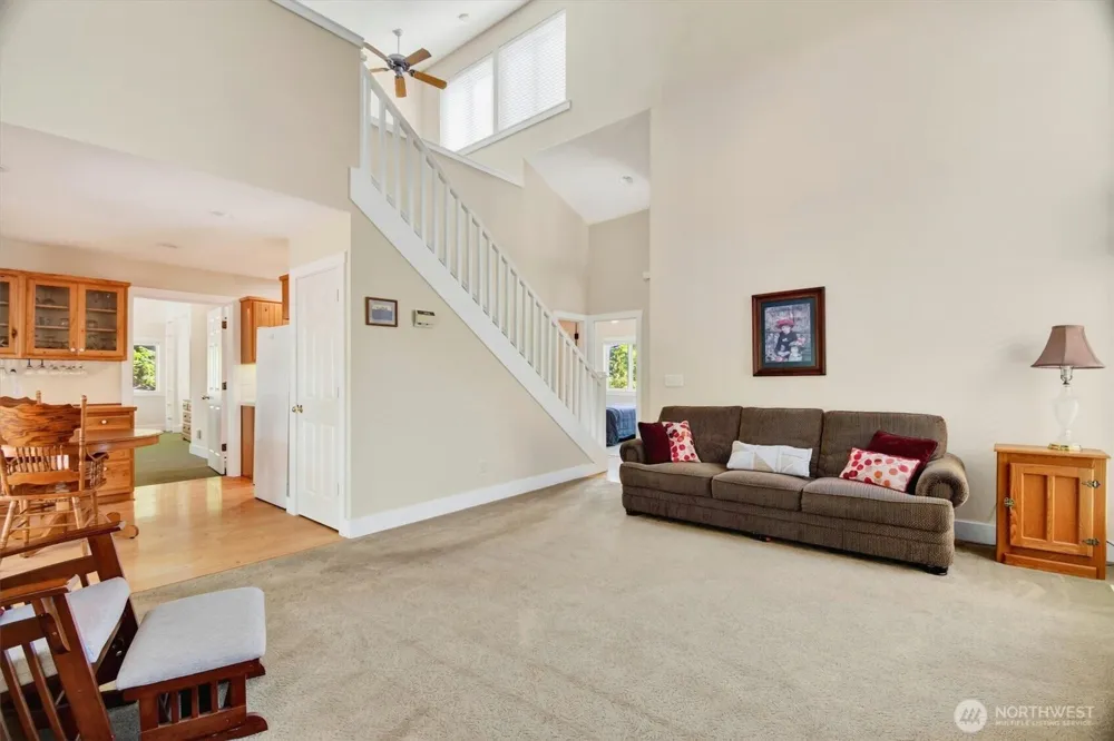 347 E Birnie Slough Road Cathlamet, WA 98612