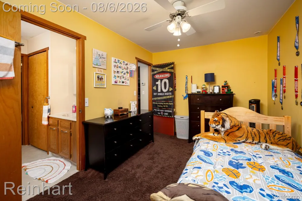 16460 Franklin Road Northville Township, MI 48168