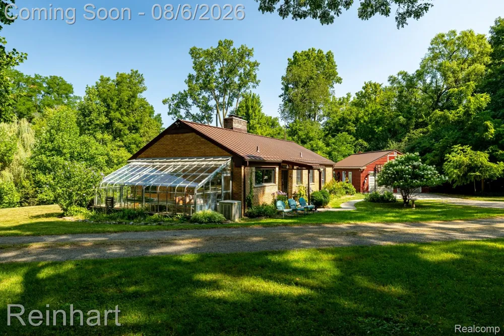 16460 Franklin Road Northville Township, MI 48168