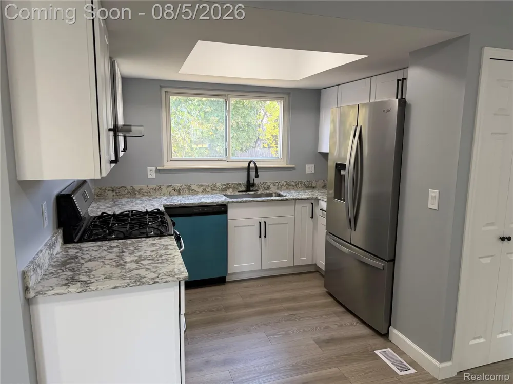 20698 Coachwood Road Riverview City, MI 48193