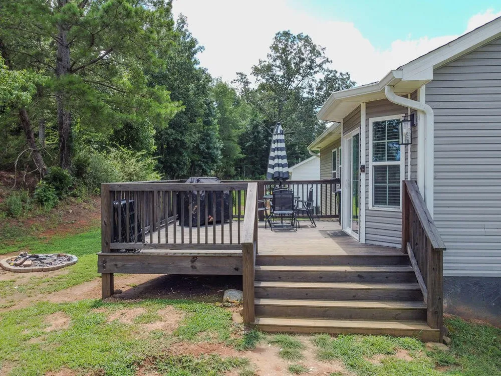 284 Sweetsprings Road Madisonville, TN 37354