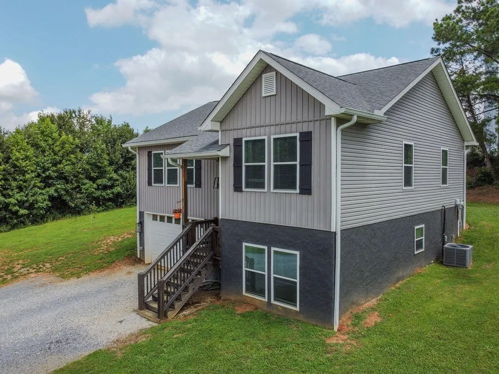 284 Sweetsprings Road Madisonville, TN 37354