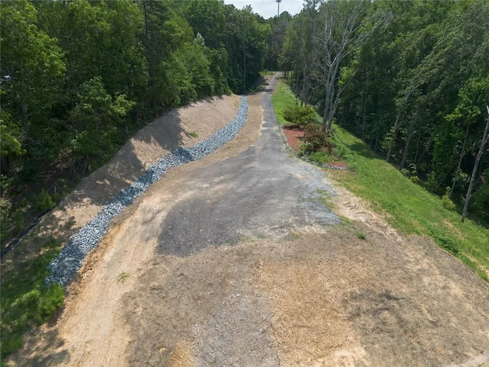 4650 Twin Pines Road SE Acworth, GA 30102