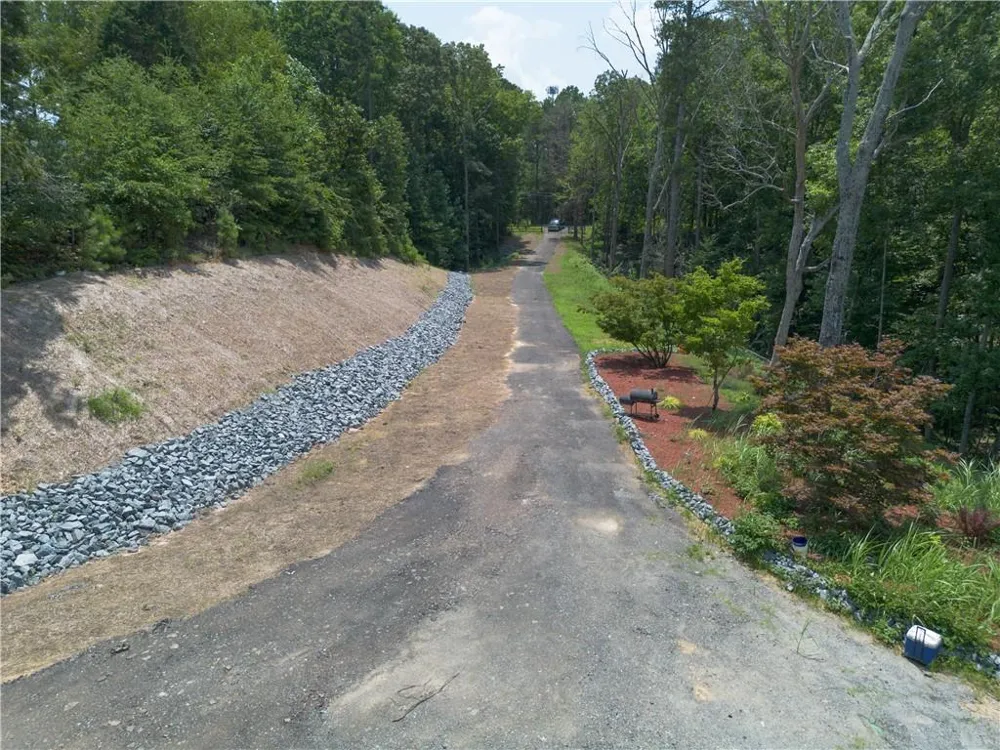 4650 Twin Pines Road SE Acworth, GA 30102