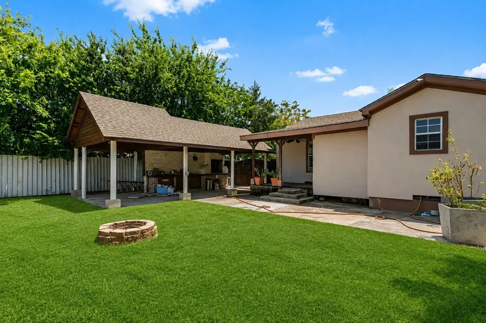 4319 Glenhaven Boulevard Dallas, TX 75211