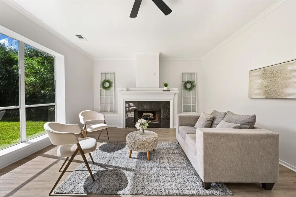 2231 Laurel Forest Way Houston, TX 77014